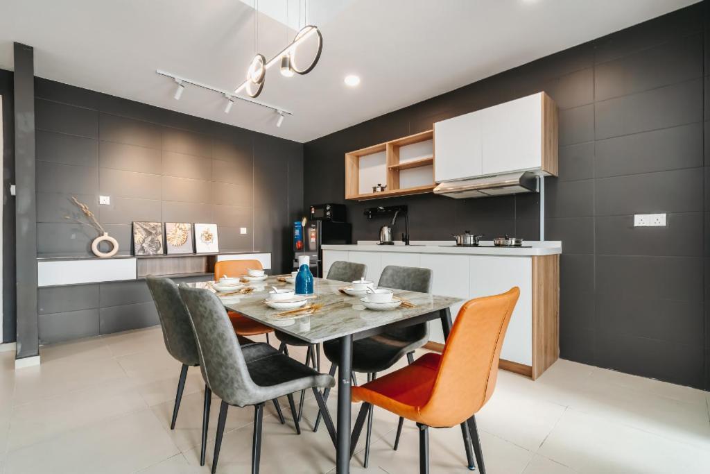 Nowhere 2Br & 2Bath Apartment With Balcony @ Reizz Residences Kuala Lumpur Exterior photo